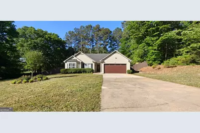 477 Cedar Trail, Winder, GA 30680 - Photo 1