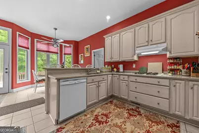 1370 Deerwood Drive, Madison, GA 30650 - Photo 14