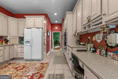 1370 Deerwood Drive, Madison, GA 30650 - Photo 16