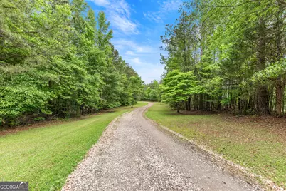 1370 Deerwood Drive, Madison, GA 30650 - Photo 2