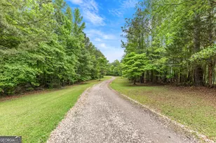 1370 Deerwood Dr, Madison, GA 30650 - Photo 2
