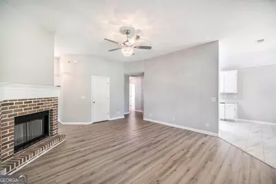 107 Billington Court, Bonaire, GA 31005 - Photo 6