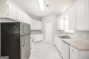 107 Billington Ct, Bonaire, GA 31005 - Photo 10
