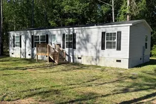 107 Deer Chase Dr, Canon, GA 30520 - Photo 1