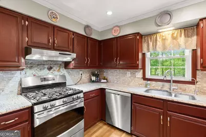 4165 Westchester Crossing NE, Roswell, GA 30075 - Photo 16