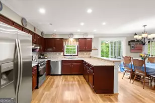 4165 Westchester Crossing NE, Roswell, GA 30075 - Photo 14