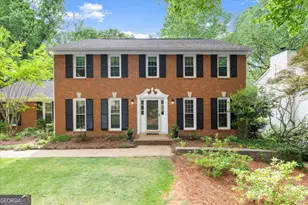 4165 Westchester Crossing NE, Roswell, GA 30075 - Photo 8