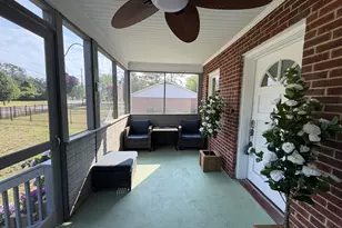 225 Gordon St, Thomson, GA 30824 - Photo 4