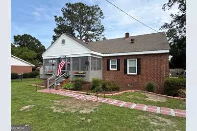 225 Gordon Street, Thomson, GA 30824 - Photo 1