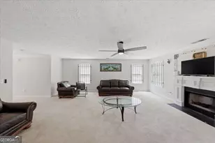 3867 Riverside Pkwy, Decatur, GA 30034 - Photo 6