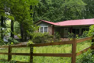 1552 Todd Ln SW, Lilburn, GA 30047 - Photo 2