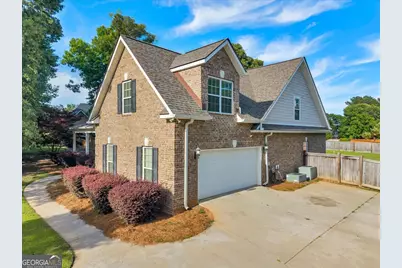 302 Sage Meadows Lane, Bonaire, GA 31005 - Photo 4