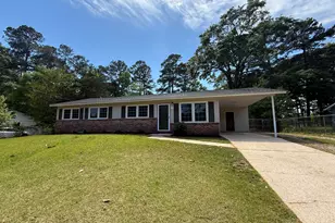105 Sir Lancelot Ave, Lagrange, GA 30241 - Photo 2