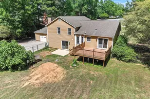 210 Heritage Farm Ln, Fayetteville, GA 30215 - Photo 4