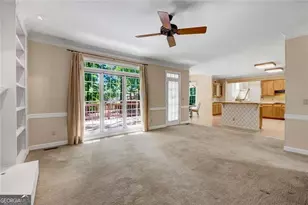 2010 Milfield Cir, Snellville, GA 30078 - Photo 10