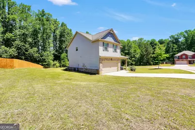 482 Louise Way, Locust Grove, GA 30248 - Photo 2