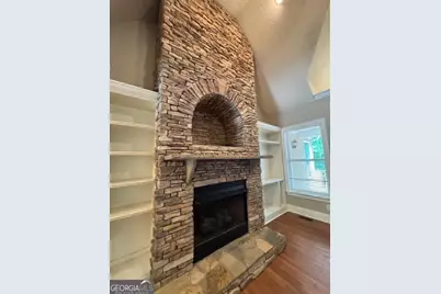 207 Lakeview Court, Lagrange, GA 30240 - Photo 4