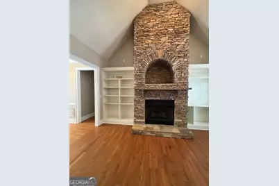 207 Lakeview Court, Lagrange, GA 30240 - Photo 2
