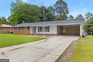 820 Glenwood Ave, Perry, GA 31069 - Photo 2