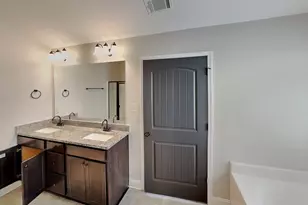 553 Cherry Creek Dr, Loganville, GA 30052 - Photo 12