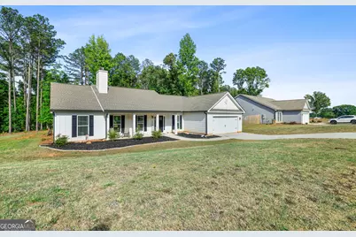187 Abby Lane, Statham, GA 30666 - Photo 2