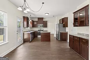 267 Alcott Cir, Hinesville, GA 31313 - Photo 8