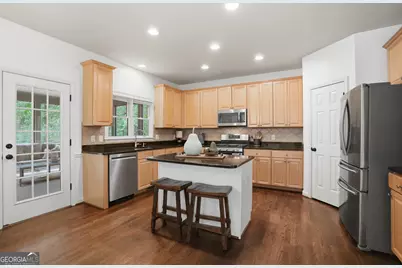 2690 Stonehill Way, Cumming, GA 30041 - Photo 22