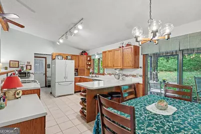 24 Taylor Valley Road, Clayton, GA 30525 - Photo 12