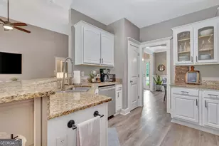 138 Magnolia Pl Dr, Senoia, GA 30276 - Photo 18