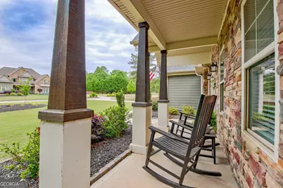 138 Magnolia Place Drive, Senoia, GA 30276 - Photo 10