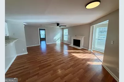 4267 Parkview Court, Stone Mountain, GA 30083 - Photo 2