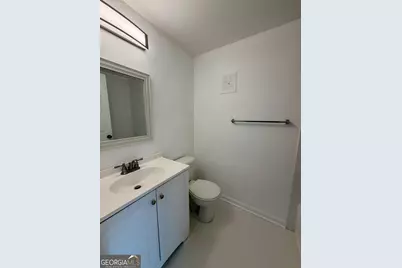 4267 Parkview Court, Stone Mountain, GA 30083 - Photo 14