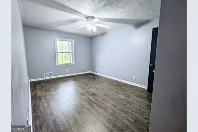 4990 Mountain Springs Way, Stone Mountain, GA 30083 - Photo 10