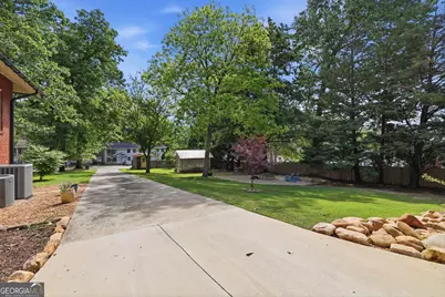 760 E Tugalo Street, Toccoa, GA 30577 - Photo 42