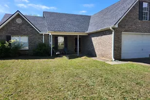 121 Brentwood Blvd, Monroe, GA 30655 - Photo 2