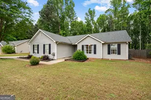 185 Hayward Bishop Way, Senoia, GA 30276 - Photo 2
