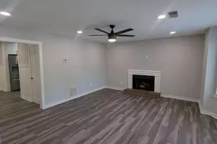 1672 Grist Mill Dr, Marietta, GA 30062 - Photo 2