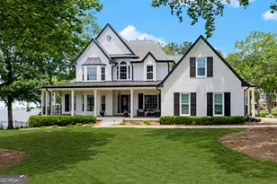 145 Bay Dr, Newnan, GA 30263 - Photo 2