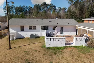 204 Diane Dr, Thomaston, GA 30286 - Photo 4