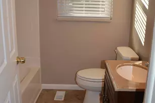 403 Mary Ln, Warner Robins, GA 31088 - Photo 8