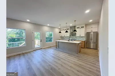 5719 Calm Valley Point, Flowery Branch, GA 30542 - Photo 8