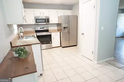 180 Beverly Park Court, Newnan, GA 30263 - Photo 14