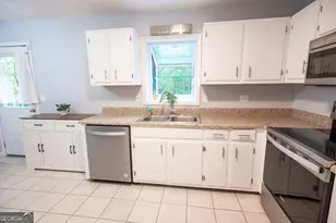 180 Beverly Park Ct, Newnan, GA 30263 - Photo 18