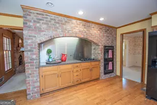 505 Pine Cir, Peachtree City, GA 30269 - Photo 2