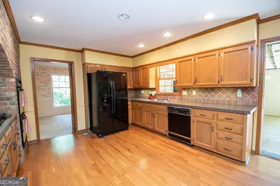 505 Pine Circle, Peachtree City, GA 30269 - Photo 16