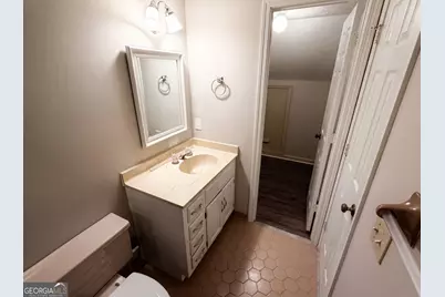 2360 Kimbrough Court, Sandy Springs, GA 30350 - Photo 10