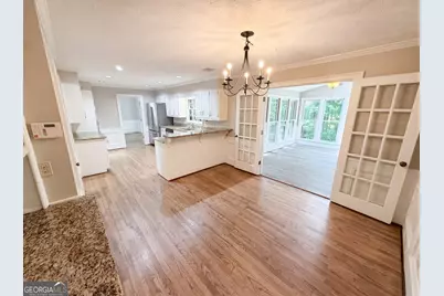 2360 Kimbrough Court, Sandy Springs, GA 30350 - Photo 8