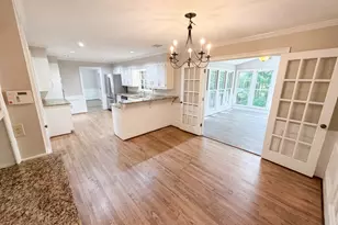 2360 Kimbrough Ct, Sandy Springs, GA 30350 - Photo 8
