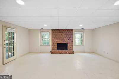 2360 Kimbrough Court, Sandy Springs, GA 30350 - Photo 40