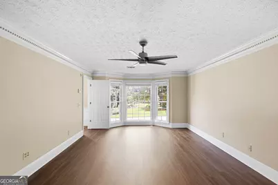 2360 Kimbrough Court, Sandy Springs, GA 30350 - Photo 4